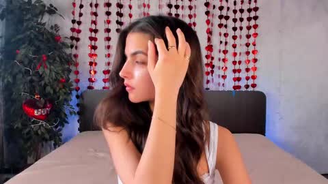 Milana online show from 19, 2, 2025