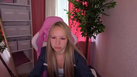 Milana online show from 18, 7, 2026