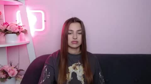 milanaangelas online show from 21, 4, 2026