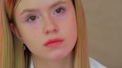 MilanaBalmain online show from 20, 10, 2025