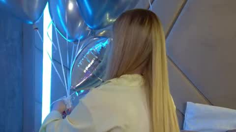 MilanaBalmain online show from 22, 4, 2026