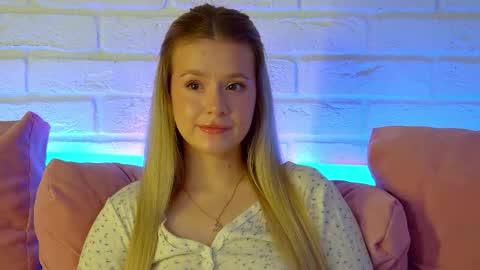 MilanaBalmain online show from 24, 4, 2026