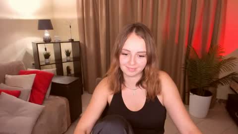 Snapshot of milanabells chatting on 28, 7, 2026 MilanaBells online show from 28, 7, 2026