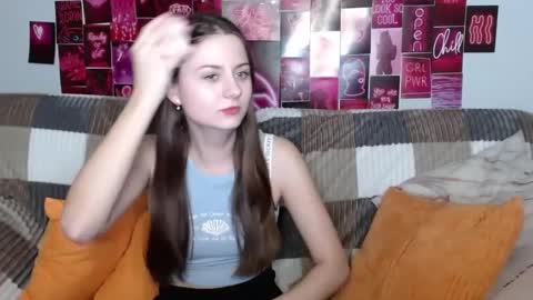 Snapshot of milanaroz chatting on 27, 1, 2025 milanaroz online show from 27, 1, 2025