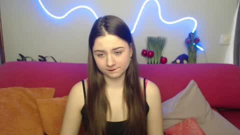 milanaroz online show from 12, 3, 2026