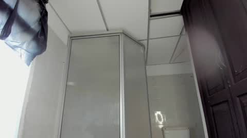 milanx2 online show from 8, 1, 2025