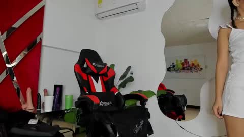 milanx2 online show from 8, 3, 2025