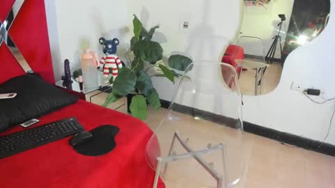 milanx2 online show from 23, 9, 2025