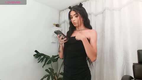 MILAN SANTANA online show from 3, 12, 2024