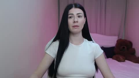 milasecretsss online show from 24, 4, 2026