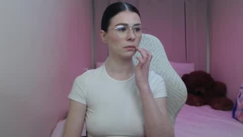 milasecretsss online show from 26, 4, 2026