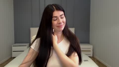 milasecretsss online show from 25, 7, 2026