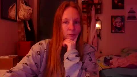 Mila online show from 14, 4, 2026