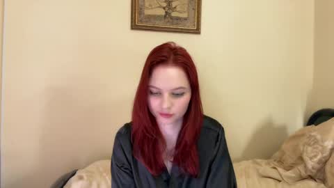 Snapshot of milav_ chatting on 1, 5, 2026 Lana online show from 1, 5, 2026