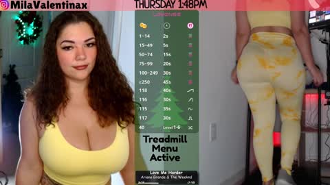 Snapshot of milavalentinax chatting on 4, 12, 2025 Mila Valentina online show from 4, 12, 2025