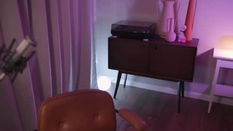 Snapshot of mileeena chatting on 11, 12, 2024 M Telegram mamagotachannel online show from 11, 12, 2024