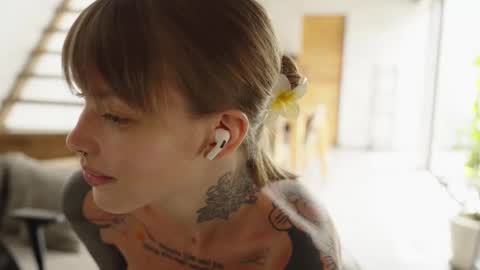 Snapshot of mileeena chatting on 14, 2, 2025 M Telegram mamagotachannel online show from 14, 2, 2025