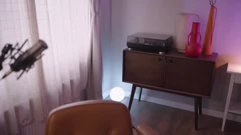 Snapshot of mileeena chatting on 6, 3, 2025 M Telegram mamagotachannel online show from 6, 3, 2025