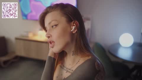 Snapshot of mileeena chatting on 14, 9, 2025 M Telegram mamagotachannel online show from 14, 9, 2025