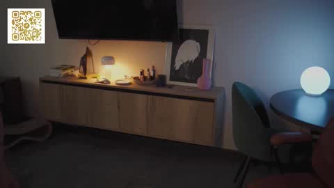 Snapshot of mileeena chatting on 8, 11, 2025 M Telegram mamagotachannel online show from 8, 11, 2025