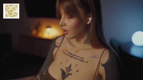 Snapshot of mileeena chatting on 12, 11, 2025 M Telegram mamagotachannel online show from 12, 11, 2025