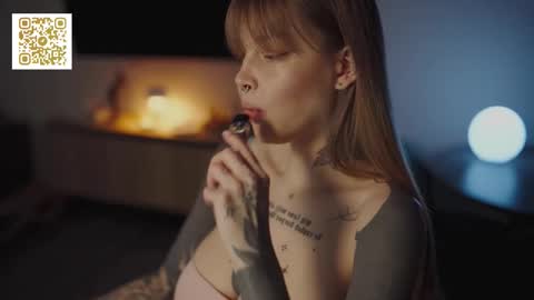 Snapshot of mileeena chatting on 17, 11, 2025 M Telegram mamagotachannel online show from 17, 11, 2025