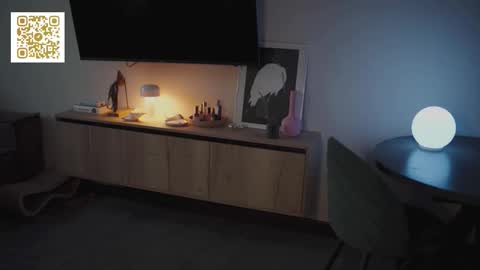 Snapshot of mileeena chatting on 22, 11, 2025 M Telegram mamagotachannel online show from 22, 11, 2025