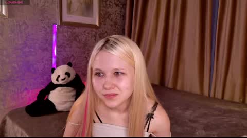 Mia online show from 26, 4, 2026