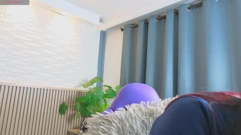 milena_lawson online show from 21, 4, 2026