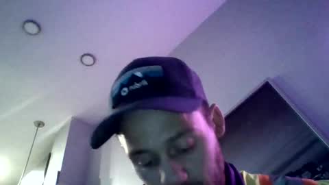 Miles D online show from 28, 5, 2026