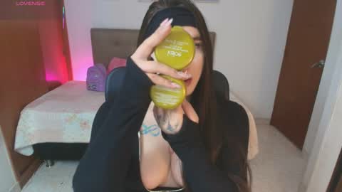 Miley online show from 27, 3, 2026