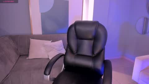 Miley Cruz  IG miley model23 online show from 31, 12, 2024