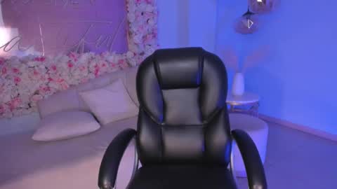 Miley Cruz  IG miley model23 online show from 15, 2, 2025