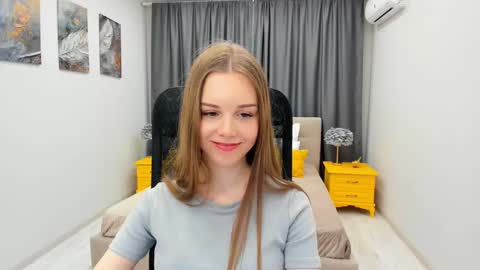 mileygloss online show from 18, 2, 2025