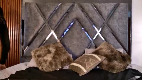 milf__celeste online show from 19, 4, 2026