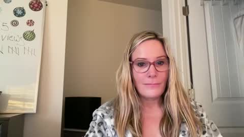 MIlf Goddess online show from 12, 1, 2025