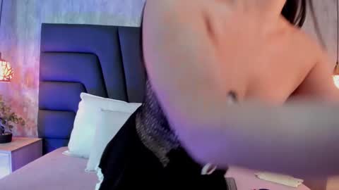 milf_luciana online show from 9, 3, 2026