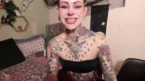 Isabella online show from 12, 2, 2026