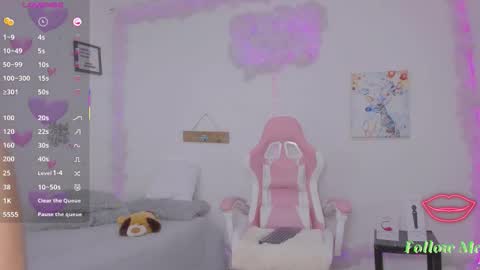 Aura  online show from 19, 2, 2026