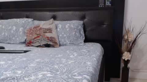 Snapshot of milfbiglips38 chatting on 27, 2, 2025 milfa online show from 27, 2, 2025