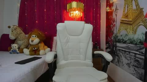 Snapshot of milfboobs_10 chatting on 31, 1, 2025 Nakary Bustamante online show from 31, 1, 2025