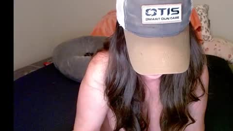 Snapshot of milfmonee chatting on 23, 1, 2025 MILF Monee online show from 23, 1, 2025