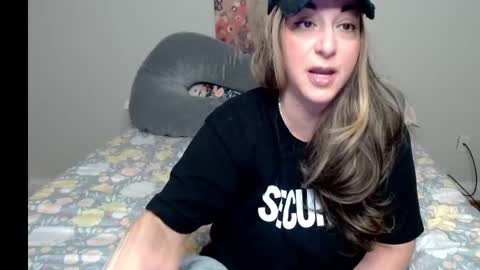 Snapshot of milfmonee chatting on 26, 1, 2025 MILF Monee online show from 26, 1, 2025