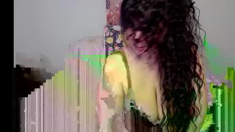 Snapshot of milfmonee chatting on 28, 1, 2025 MILF Monee online show from 28, 1, 2025