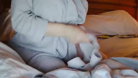 Snapshot of milfytitts chatting on 21, 10, 2025 MilfyTitts online show from 21, 10, 2025