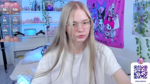 Snapshot of miliameow chatting on 3, 2, 2025 Milia online show from 3, 2, 2025