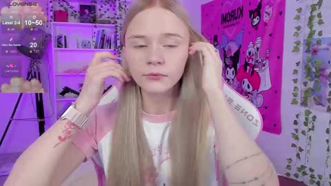 Snapshot of miliameow chatting on 18, 2, 2025 Milia online show from 18, 2, 2025