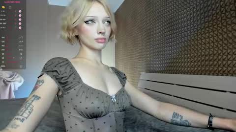 Mila 3 aka Deepthroat World Champion online show from 21, 2, 2026