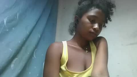 Snapshot of milinasy chatting on 4, 3, 2026 milinasy online show from 4, 3, 2026