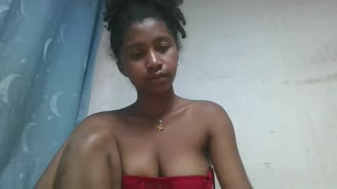 Snapshot of milinasy chatting on 6, 3, 2026 milinasy online show from 6, 3, 2026